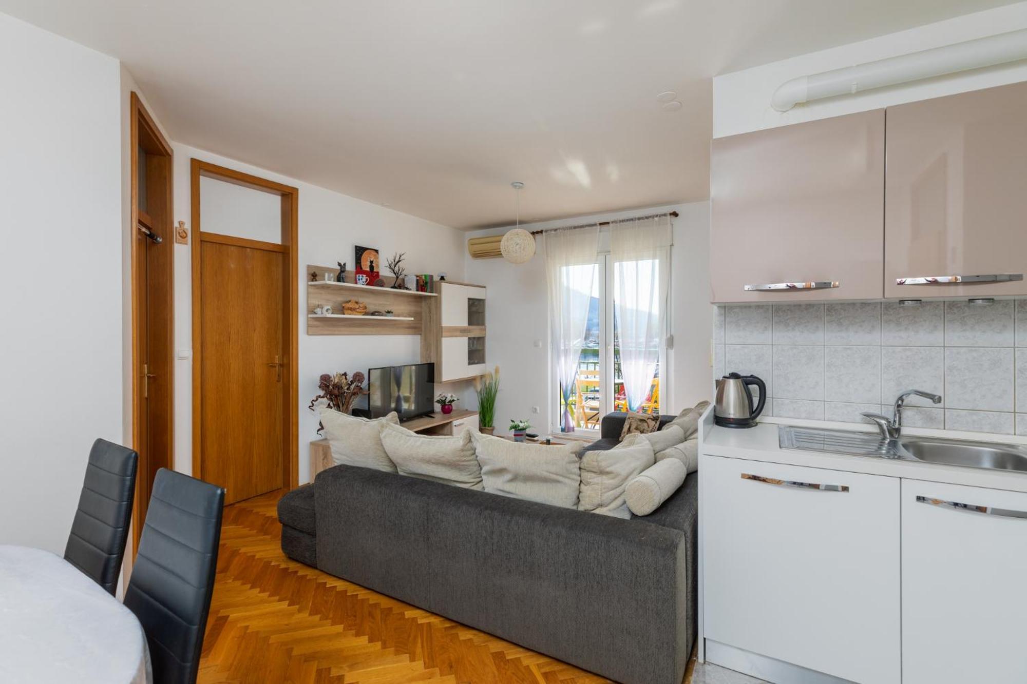 Apartment Marijo أوميس المظهر الخارجي الصورة
